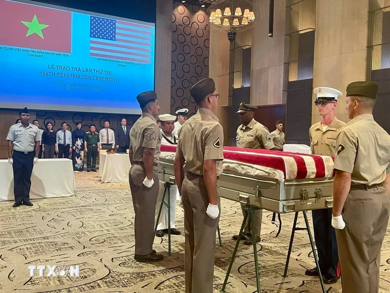 Lễ hồi hương hài cốt quân nhân Hoa Kỳ mất tích trong chiến tranh ở Việt Nam (MIA) lần thứ 166 được tổ chức tại Đà Nẵng (2024). (Ảnh: TTXVN phát)