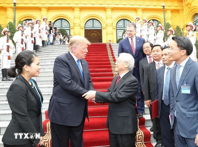 Tổng Bí thư, Chủ tịch nước Nguyễn Phú Trọng tiếp và hội đàm với Tổng thống Mỹ Donald Trump nhân dịp sang Việt Nam dự Hội nghị thượng đỉnh Mỹ-Triều Tiên lần thứ hai, được tổ chức tại Thủ đô Hà Nội (27/2/2019). (Ảnh: Trí Dũng/TTXVN)