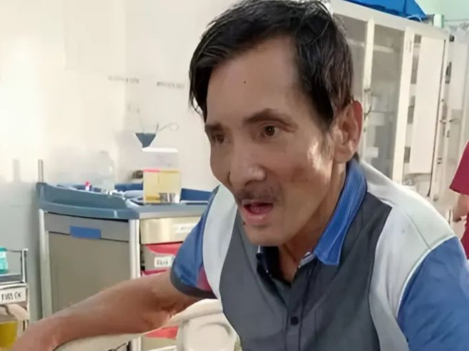 Những năm gần đây, sức khỏe nghệ sĩ Thương Tín suy giảm rõ rệt.