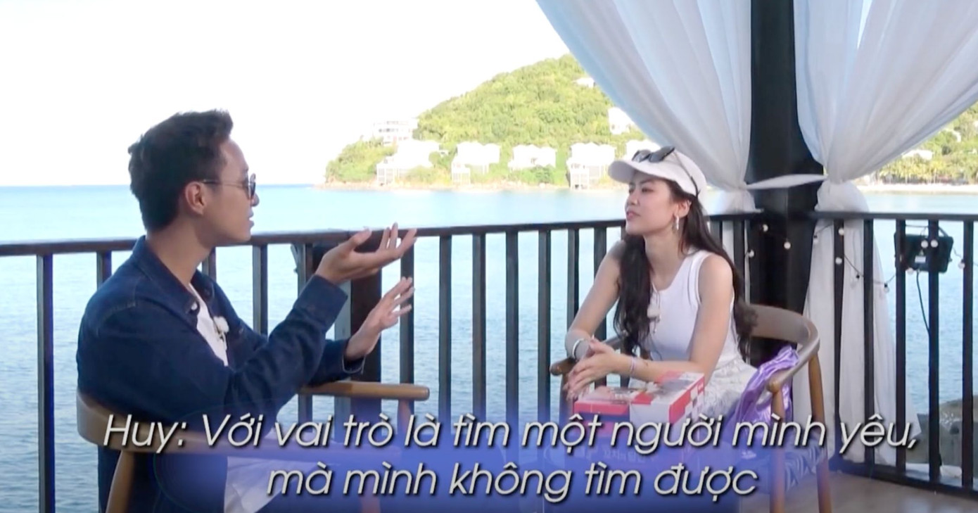 Hà An Huy và Quyên Qui trong lần hẹn hò thứ hai. Hà An Huy và Quyên Qui trong lần hẹn hò thứ hai.