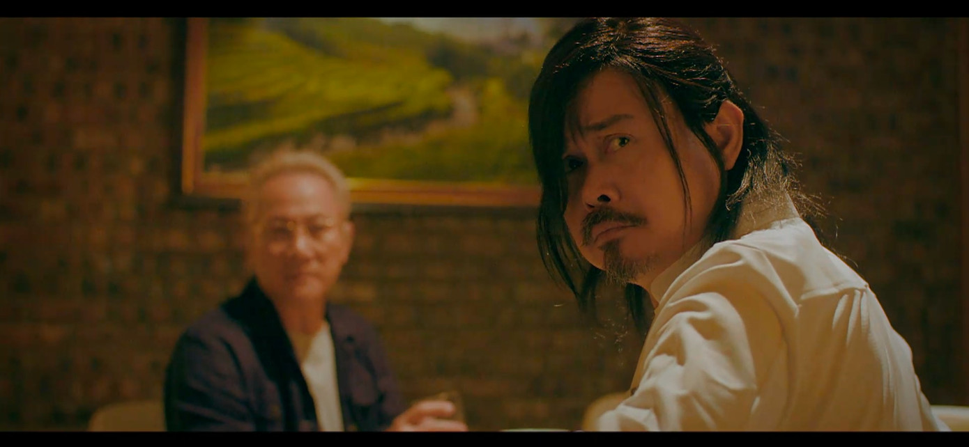 Độc đạo thu hút vì nhiều tình tiết hấp dẫn, khó đoán.