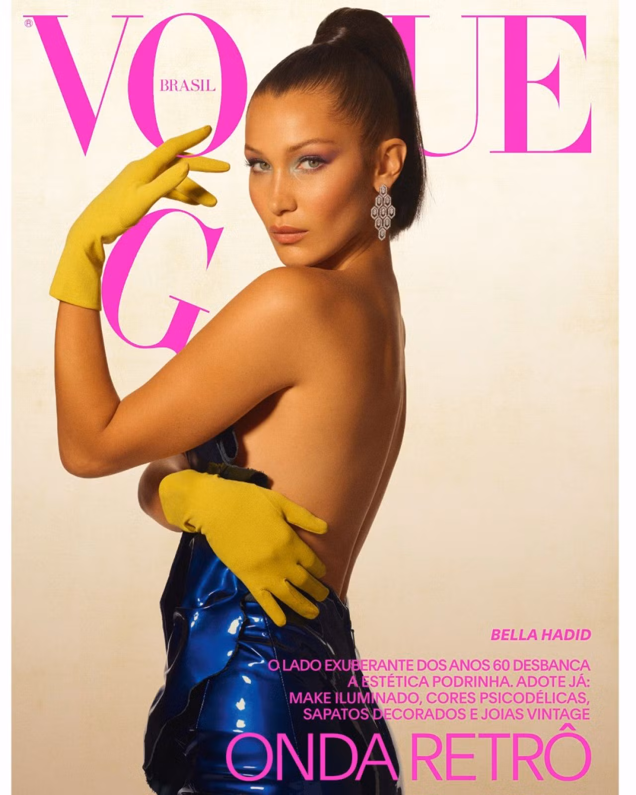 ‘Chân dài’ Bella Hadid quá đỗi gợi cảm trên hàng loạt ấn phẩm Vogue ảnh 4