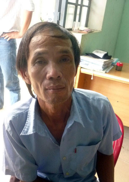 Đối tượng Nguyễn Văn Đông tại cơ quan điều tra. Ảnh: Báo Đồng Nai