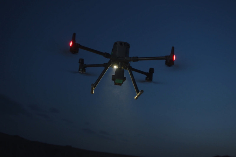 Từ ngày 13/6 đến đêm 15/6, nhiều chuyến bay của Vietjet đến CHK Thọ Xuân đã phải chuyển hướng hạ cánh do xuất hiện vật thể bay lạ (drone) gần khu vực cảng. Ảnh minh họa: IDC. Từ ngày 13/6 đến đêm 15/6, nhiều chuyến bay của Vietjet đến CHK Thọ Xuân đã phải chuyển hướng hạ cánh do xuất hiện vật thể bay lạ (drone) gần khu vực cảng. Ảnh minh họa: IDC.