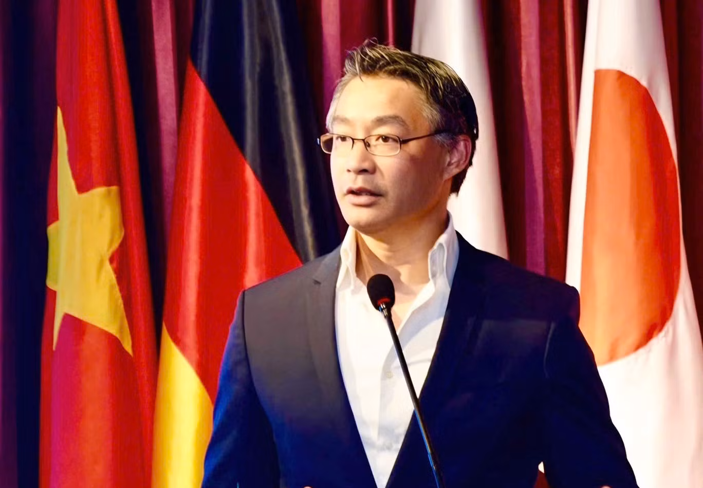 TS. Philipp Rosler. Ảnh: VJ.