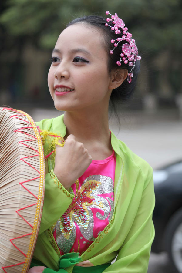 Duyên dáng Việt Nam trong Chủ Nhật Đỏ ảnh 1