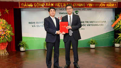 Vietcombank có Chủ tịch và Tổng Giám đốc mới ảnh 2