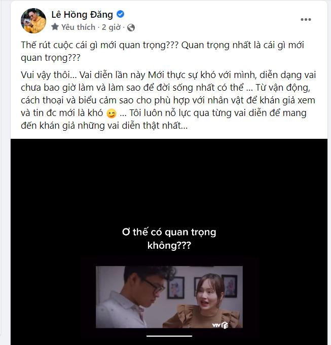 Chia sẻ phân cảnh bị vợ đánh túi bụi bởi con vẹt 10 triệu, Hồng Đăng tâm sự: "Thế rút cuộc cái gì mới quan trọng? Quan trọng nhất là cái gì mới quan trọng? Vui vậy thôi… Vai diễn lần này mới thực sự khó với mình, diễn dạng vai chưa bao giờ làm và làm sao để đời sống nhất có thể… Từ vận động, cách thoại và biểu cảm sao cho phù hợp với nhân vật để khán giả xem và tin được mới là khó… Tôi luôn nỗ lực qua từng vai diễn để mang đến khán giả những vai diễn thật nhất…". Chia sẻ phân cảnh bị vợ đánh túi bụi bởi con vẹt 10 triệu, Hồng Đăng tâm sự: "Thế rút cuộc cái gì mới quan trọng? Quan trọng nhất là cái gì mới quan trọng? Vui vậy thôi… Vai diễn lần này mới thực sự khó với mình, diễn dạng vai chưa bao giờ làm và làm sao để đời sống nhất có thể… Từ vận động, cách thoại và biểu cảm sao cho phù hợp với nhân vật để khán giả xem và tin được mới là khó… Tôi luôn nỗ lực qua từng vai diễn để mang đến khán giả những vai diễn thật nhất…".