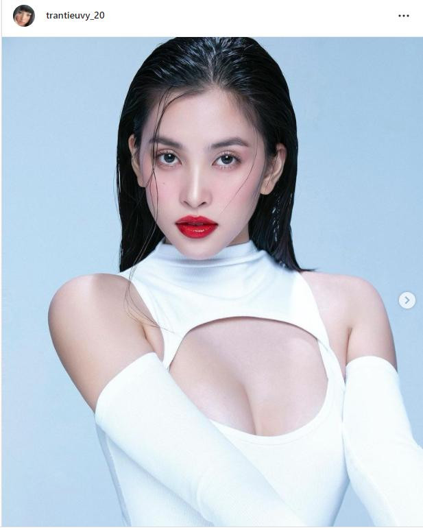 Tiểu Vy sexy trong bộ ảnh mới hớp hồn người nhìn. Tiểu Vy sexy trong bộ ảnh mới hớp hồn người nhìn.