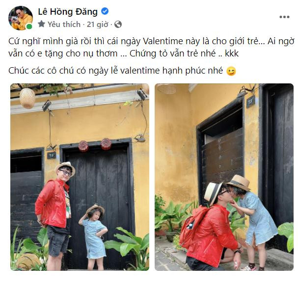 Trước ngày Valentine, diễn viên Hồng Đăng chia sẻ ảnh dịu dàng bên con gái. Anh viết: "Cứ nghĩ mình già rồi thì cái ngày Valentine này là cho giới trẻ. Ai ngờ vẫn có em tặng cho nụ thơm. Chứng tỏ vẫn trẻ nhé."