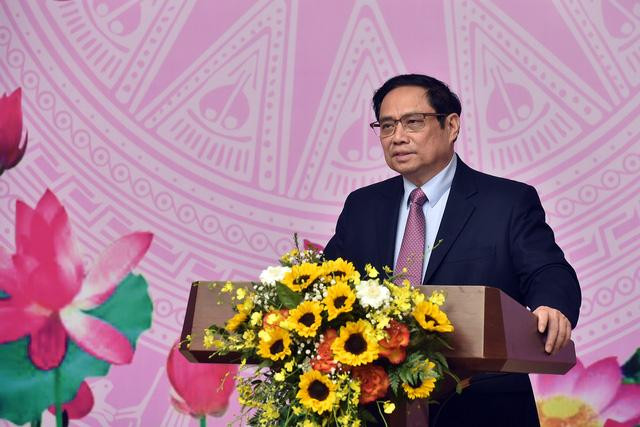 Thủ tướng Phạm Minh Chính trân trọng, đánh giá cao nỗ lực, ý chí tự lực, tự cường, tinh thần phấn đấu vươn lên của các nữ doanh nhân - Ảnh: VGP/Đình Nam Thủ tướng Phạm Minh Chính trân trọng, đánh giá cao nỗ lực, ý chí tự lực, tự cường, tinh thần phấn đấu vươn lên của các nữ doanh nhân - Ảnh: VGP/Đình Nam