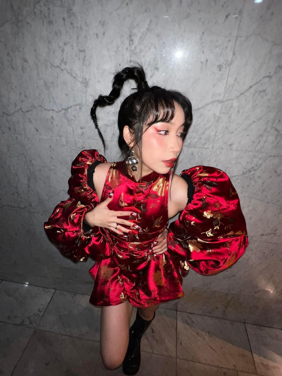 Ở tuổi 20, Mỹ Anh hiện đang theo đuổi con đường ca hát chuyên nghiệp với định hướng trở thành một indie artist (nghệ sĩ độc lập). Bên cạnh ca hát, cô còn chứng minh mình là một nghệ sĩ đa năng khi có thể tự sáng tác và sản xuất âm nhạc từ A-Z. Ở tuổi 20, Mỹ Anh hiện đang theo đuổi con đường ca hát chuyên nghiệp với định hướng trở thành một indie artist (nghệ sĩ độc lập). Bên cạnh ca hát, cô còn chứng minh mình là một nghệ sĩ đa năng khi có thể tự sáng tác và sản xuất âm nhạc từ A-Z.