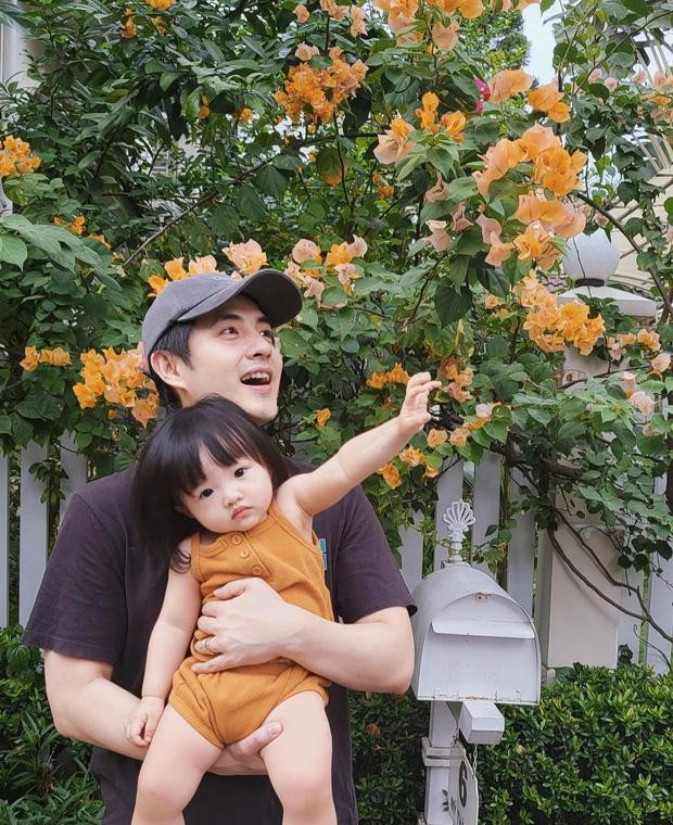 Ông Cao Thắng bên con gái dễ thương.