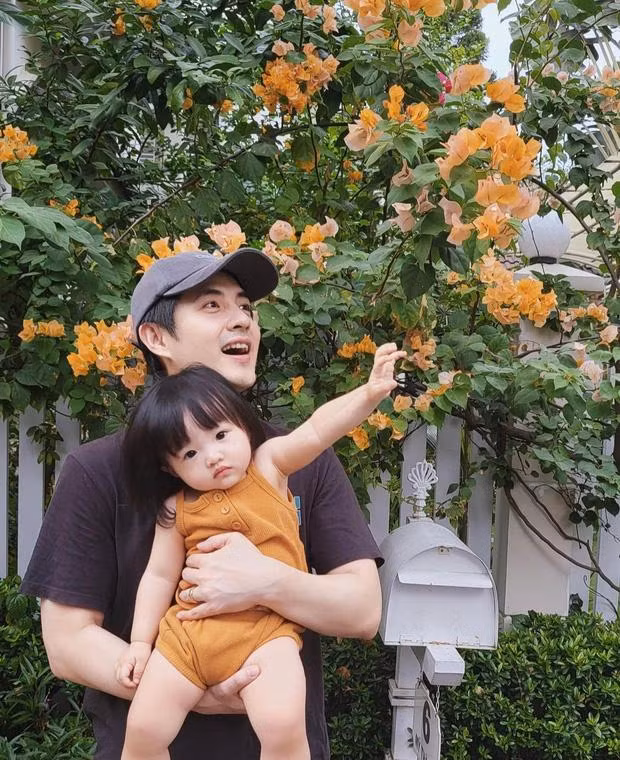 Ông Cao Thắng bên con gái dễ thương.