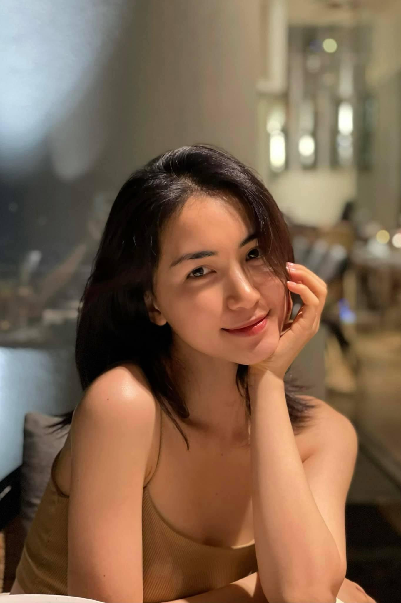 Thông tin khiến phần đông khán giả bất ngờ bởi cô và bạn trai đã có bé Bo. Theo chia sẻ từ Hòa Minzy "Vì định hướng cuộc sống mỗi người khác nhau, cố gắng nhiều nhưng không đi đến tiếng nói chung nên cho nhau lối đi riêng."