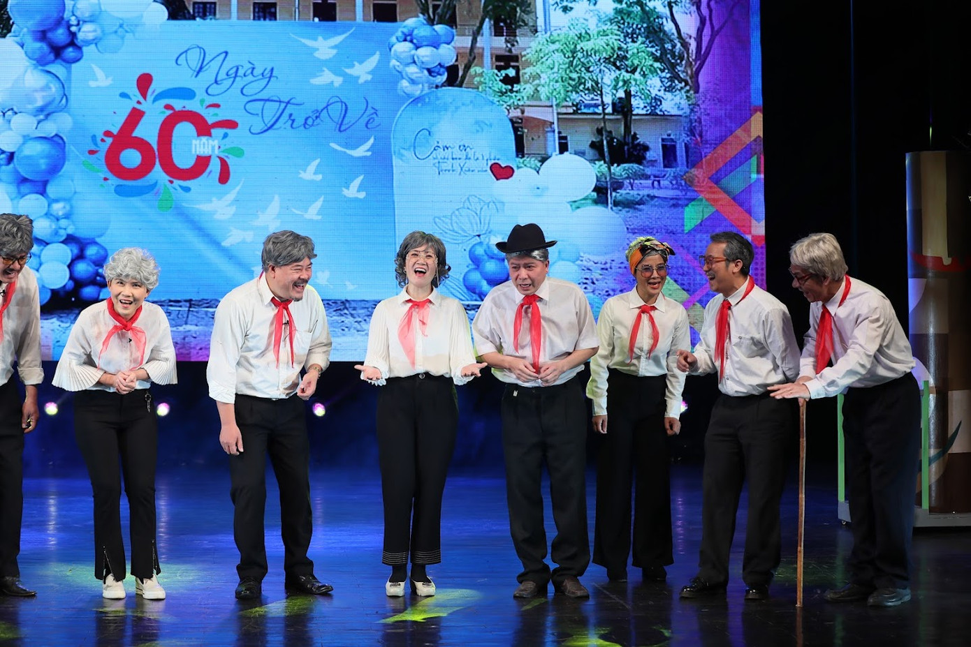 Những câu chuyện hài hước nhẹ nhàng với âm hưởng hoài niệm trong Tiếng gọi mùa hè.