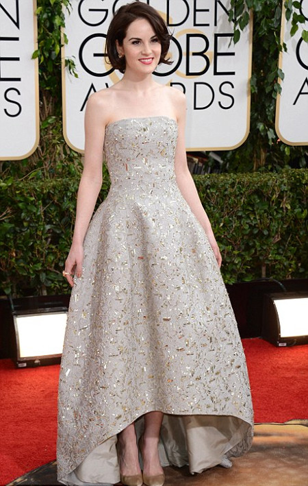 Những bộ cánh đẹp nhất của sao tại Quả Cầu Vàng ảnh 6