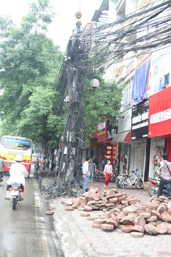 Dọn “rác trời”: Chú trọng mặt tiền - “bỏ qua” ngõ ngách ảnh 1