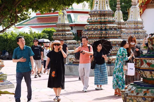Thái Lan luôn là điểm đến ưa thích của du khách quốc tế. Ảnh: Apichart Jinakul.