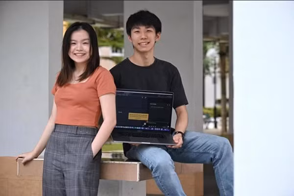 Jamie và Timothy. Ảnh: Kua Chee Siong/ The Straits Times.