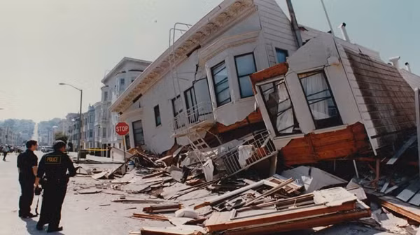 Hậu quả của động đất Loma Prieta năm 1989. Ảnh: ABC7News.