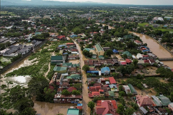 Hình ảnh từ trên cao cho thấy cảnh ngập lụt ở tỉnh Bulacan (Philippines) vào tháng 9/2022 sau siêu bão Noru. Ảnh: Adrian Portugal/ Reuters. Hình ảnh từ trên cao cho thấy cảnh ngập lụt ở tỉnh Bulacan (Philippines) vào tháng 9/2022 sau siêu bão Noru. Ảnh: Adrian Portugal/ Reuters.