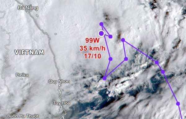 Đường đi và vị trí hiện tại của áp thấp 99W, theo JTWC. Ảnh: Zoom Earth. Đường đi và vị trí hiện tại của áp thấp 99W, theo JTWC. Ảnh: Zoom Earth.