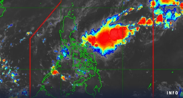 Hình ảnh cảnh báo của Philippines vào sáng nay, 31/10, về vùng áp thấp ở gần nước này. Ảnh: PAGASA.