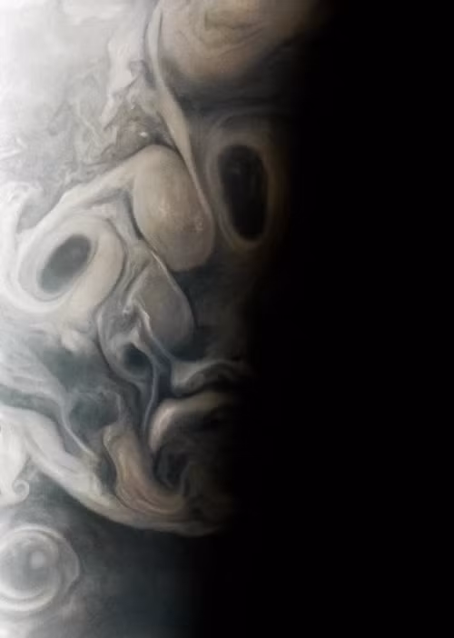 Hình ảnh "khuôn mặt trên sao Mộc" mà NASA đăng. Ảnh: NASA/ JPL-Caltech/ SwRI/MSSS.