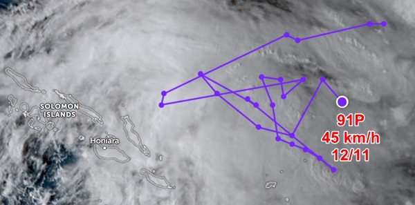 Áp thấp 91P di chuyển rất phức tạp. Ảnh: Zoom Earth, JMA, JTWC. Áp thấp 91P di chuyển rất phức tạp. Ảnh: Zoom Earth, JMA, JTWC.