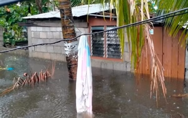 Ngập lụt ở một số khu vực tại Philippines do siêu bão Saola vào ngày 27/8. Ảnh: MDRRMO-Aparri.