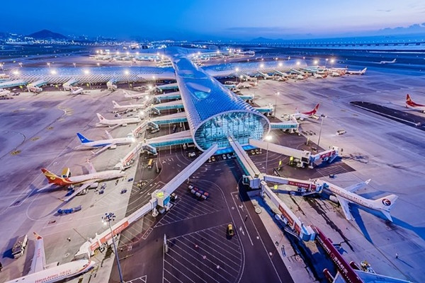 Rất lộng lẫy khi lên đèn. Ảnh: TripAdvisor.