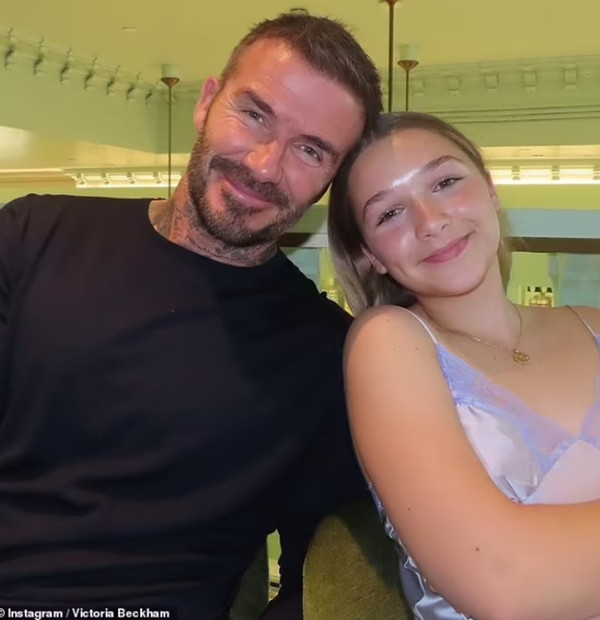 Harper và bố. Harper và bố.