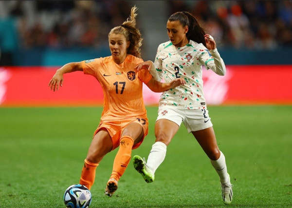 Nữ Hà Lan thắng nữ Bồ Đào Nha 1-0 trong lượt trận đầu tiên của vòng bảng. Ảnh: Molly Darlington/ REUTERS.