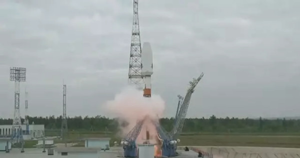 Luna-25 khi được phóng đi. Ảnh: Roscosmos.