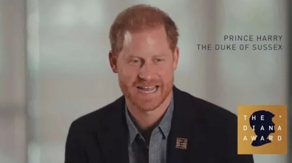 Hoàng tử Harry trong video của lễ trao giải. Ảnh: The Diana Award.