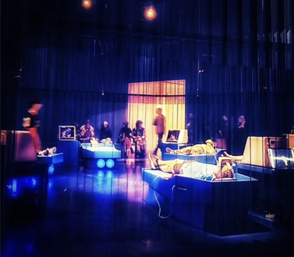 Không ít người tham gia để biết trải nghiệm khi qua đời. Ảnh: Twitter. Không ít người tham gia để biết trải nghiệm khi qua đời. Ảnh: Twitter.