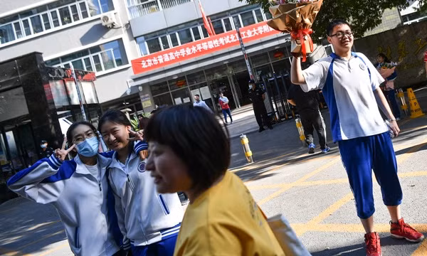 Hôm nay, gaokao - một trong những kỳ thi khó nhất thế giới - bắt đầu ở Trung Quốc. Ảnh: IC. Hôm nay, gaokao - một trong những kỳ thi khó nhất thế giới - bắt đầu ở Trung Quốc. Ảnh: IC.