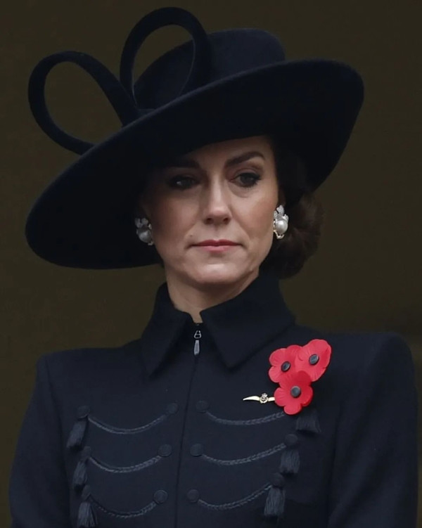 Công nương Kate trông khá mệt mỏi ở sự kiện cách đây hơn một tuần. Ảnh: Instagram.