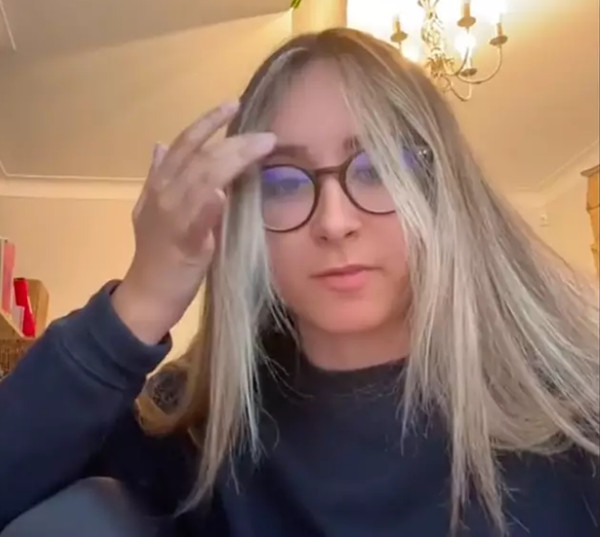 Angele Sofia miêu tả tình huống này là "rất gây căng thẳng". Ảnh: Angele Sofia. Angele Sofia miêu tả tình huống này là "rất gây căng thẳng". Ảnh: Angele Sofia.