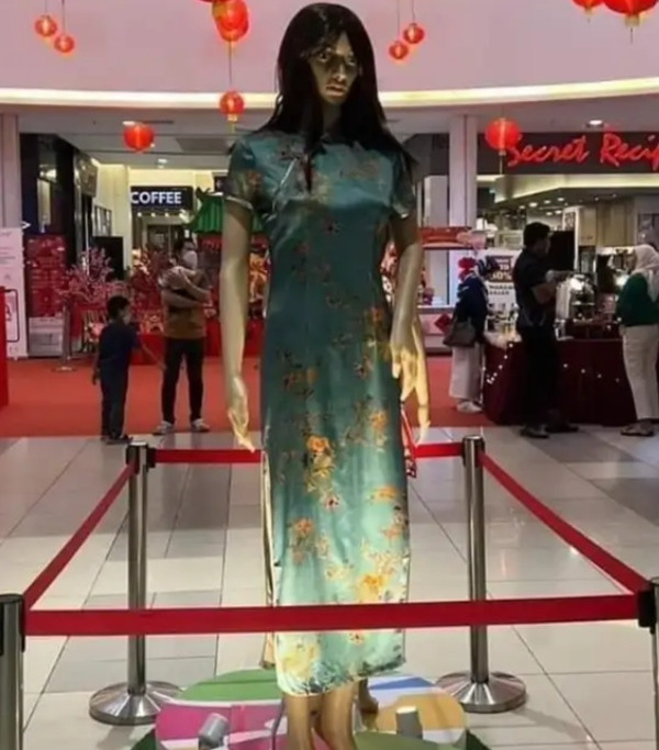 Thế này thì ai mà không hết hồn? Ảnh: Chan Fong. Thế này thì ai mà không hết hồn? Ảnh: Chan Fong.