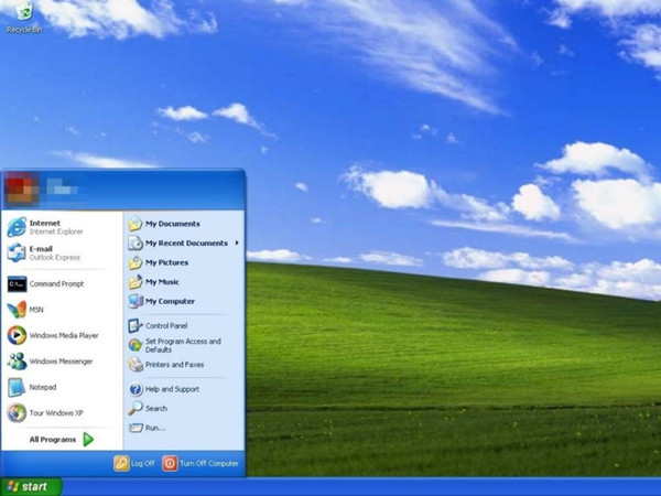 Hàng triệu gia đình cứ bật máy tính lên là thấy hình ảnh này. Ảnh: SmartLife/ Marko Nešović/ Windows XP. Hàng triệu gia đình cứ bật máy tính lên là thấy hình ảnh này. Ảnh: SmartLife/ Marko Nešović/ Windows XP.