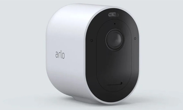 Một chiếc camera quan sát tương tự như chiếc mà 2 tên trộm đã lấy đi. Ảnh: Yahoo!