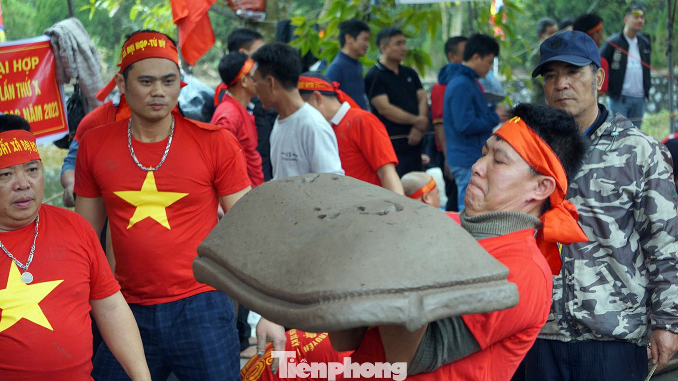 Pháo gieo bị tịt, không nổ, pháo tan hoặc văng vào chân các pháo thủ (kể cả bản thân người gieo)... đều không được tính thành tích.