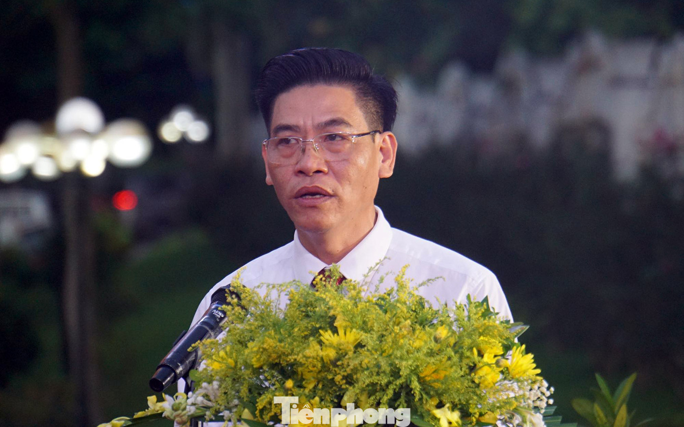 Ông Phạm Hoàng Tuấn - Phó Chủ tịch UBND quận Đồ Sơn, phát biểu tại buổi lễ. Ông Phạm Hoàng Tuấn - Phó Chủ tịch UBND quận Đồ Sơn, phát biểu tại buổi lễ.