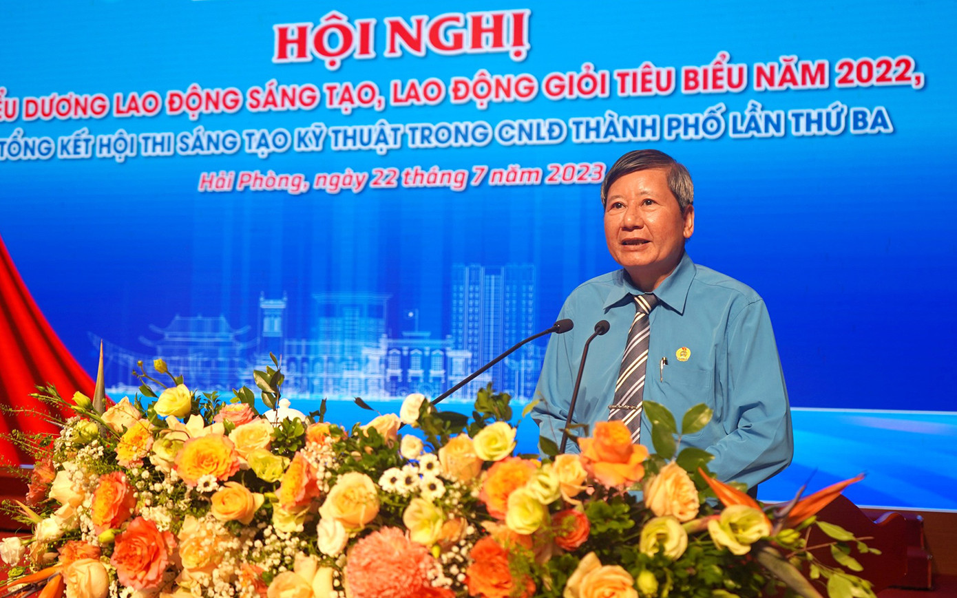 Ông Trần Thanh Hải - Phó chủ tịch Thường trực Tổng LĐLĐ Việt Nam phát biểu tại hội nghị. Ông Trần Thanh Hải - Phó chủ tịch Thường trực Tổng LĐLĐ Việt Nam phát biểu tại hội nghị.