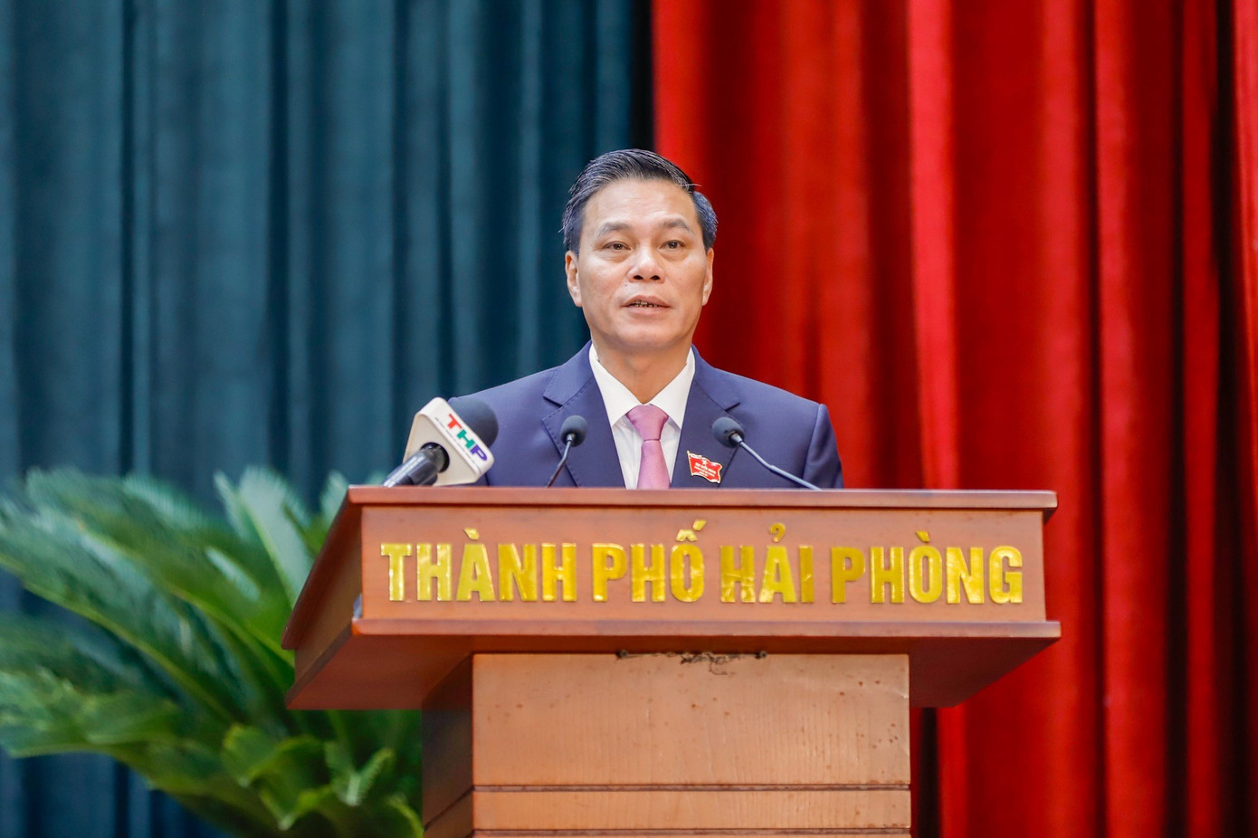 Ông Nguyễn Văn Tùng - Chủ tịch UBND TP Hải Phòng.