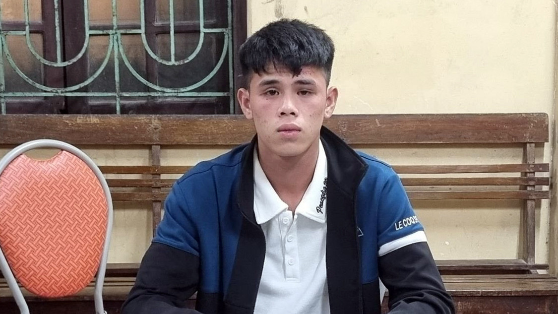 Nguyễn Đức Hiếu tại cơ quan công an. Ảnh: Phương Thúy/BHD.