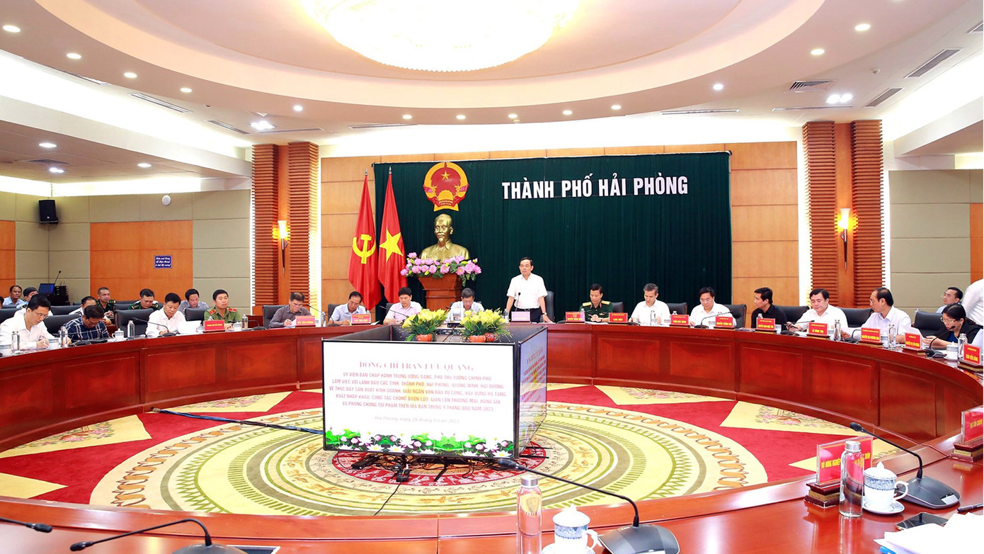 Phó Thủ tướng Trần Lưu Quang làm việc với 3 tỉnh thành: Hải Phòng, Quảng Ninh và Hải Dương.