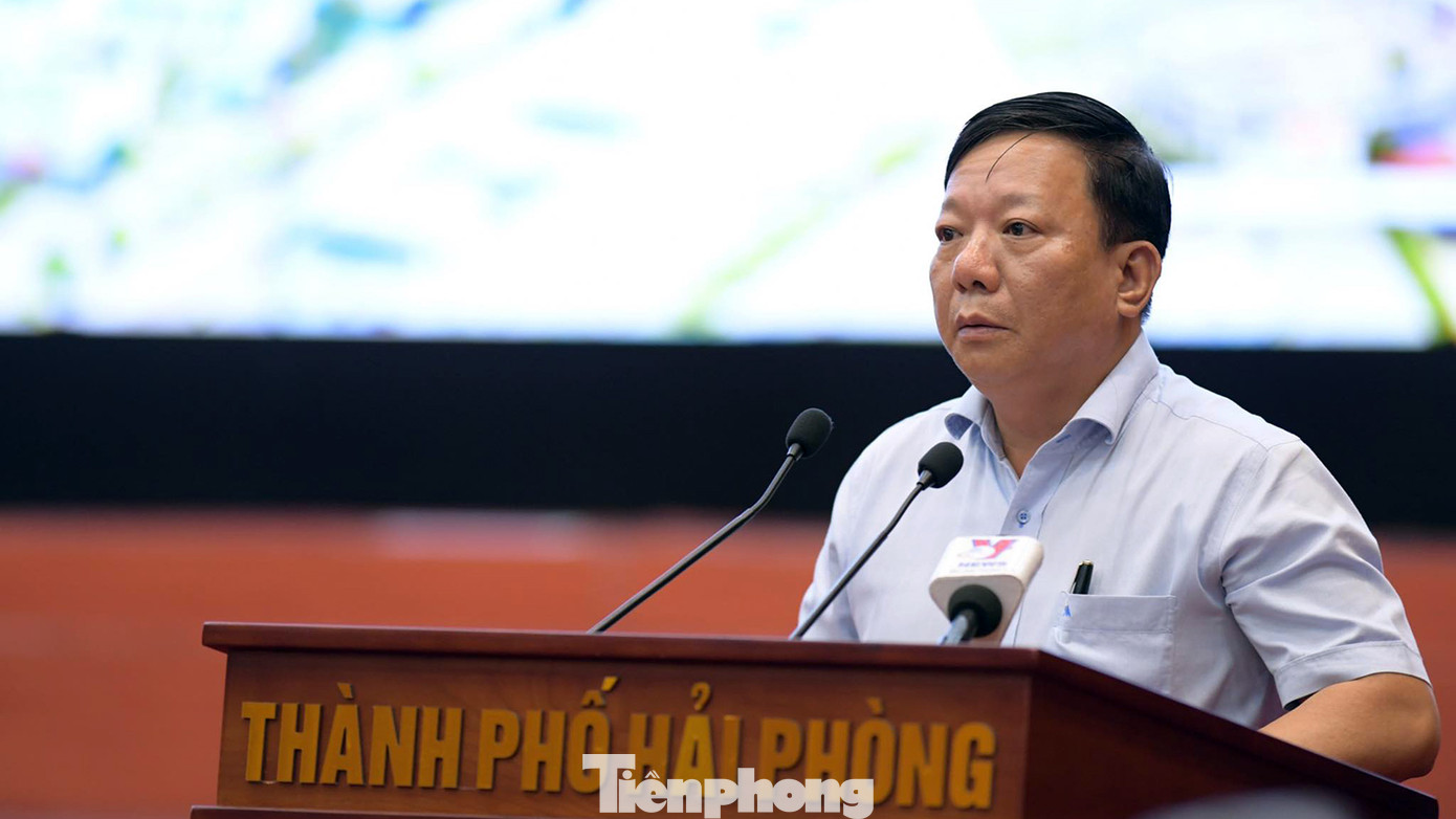 Ông Nguyễn Đức Thọ - Phó chủ tịch UBND TP Hải Phòng. Ông Nguyễn Đức Thọ - Phó chủ tịch UBND TP Hải Phòng.